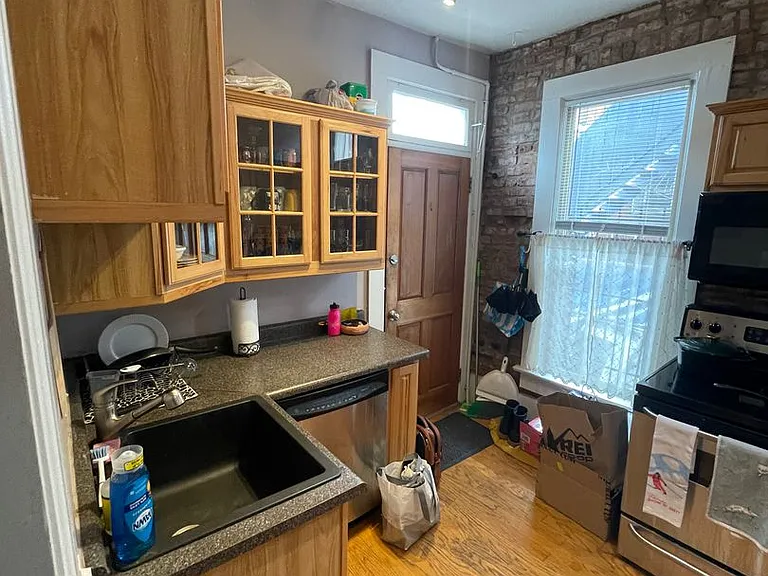 156 S Lincoln St — Photo 7