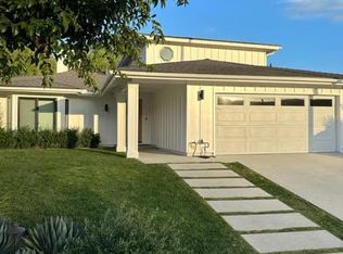 26026 Redbluff Dr, Calabasas, CA 91302