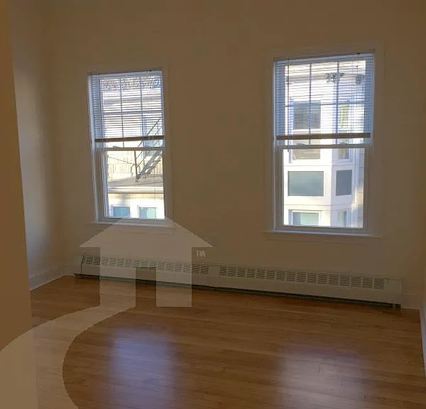 65 Langdon St #5 — Photo 3