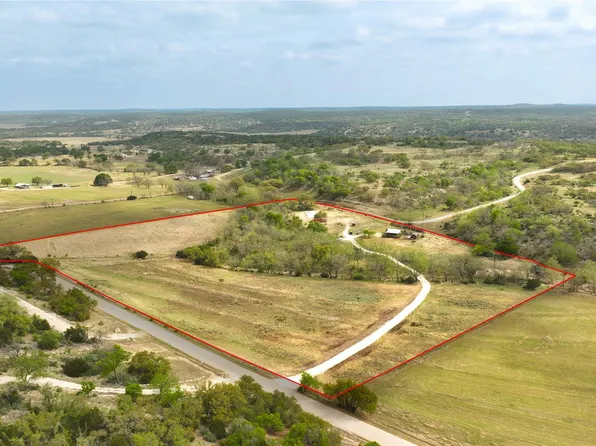 6980 Doss Spring Creek Rd, Fredericksburg, TX 78624