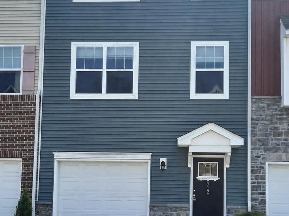 712 Admirals Quay Dr