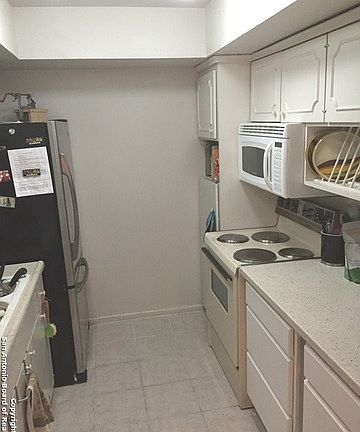 5th image of 8401 N NEW BRAUNFELS AVE #130