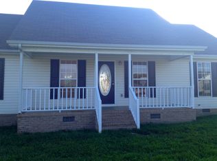 43 Hunters Ridge Dr, Fayetteville, TN 37334