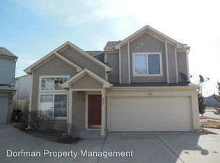 634 Pine Lake Dr, Greenwood, IN 46143