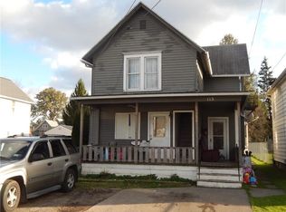 113 Sisson St, Dunkirk, NY 14048