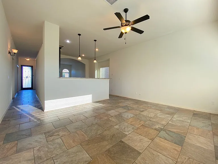 4961 Margarita Talamantes — Photo 11