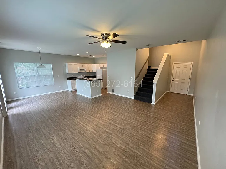 4807 Fennel Rd NE — Photo 3