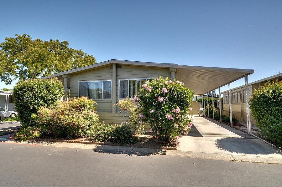 1st image of 112 Quail Hollow Dr