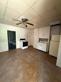 255 E Catawissa St — Photo 7