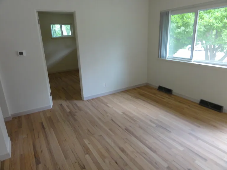 706 Madison Pl #706 — Photo 3