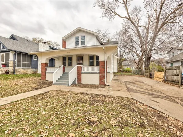 2230 E 69th Ter, Kansas City, MO 64132