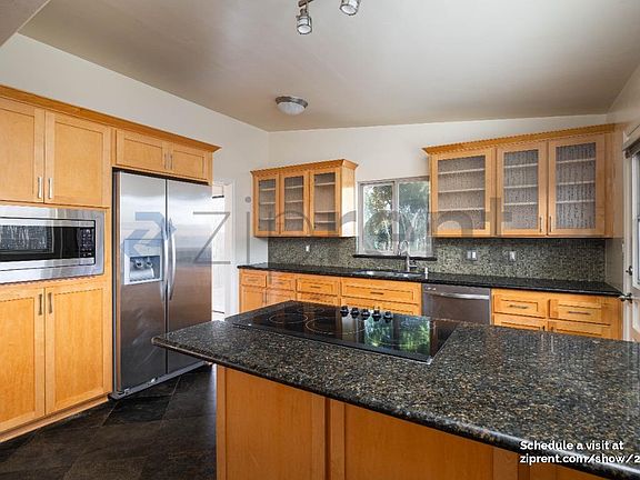 4th image of 8572 Fireside Ave