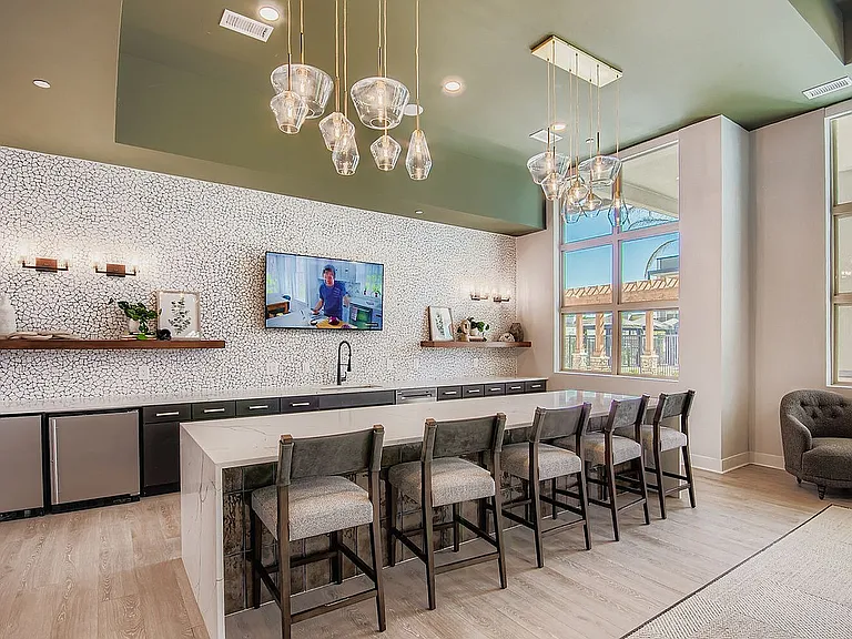 Garrett Mesa Clubhouse