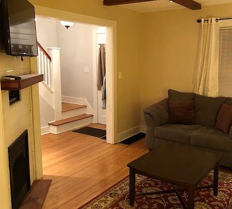 3rd image of 30 Boughton Ave