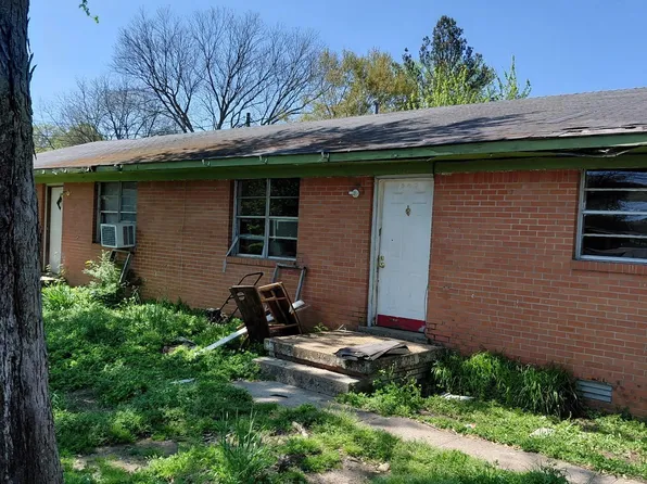 302-304 W Taylor St, Kenton, TN 38233