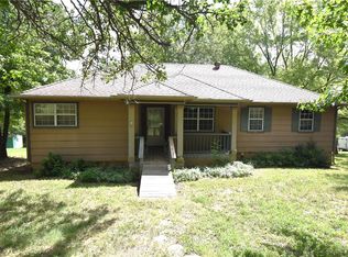 80 Eagle Dr, Eureka Springs, AR 72631