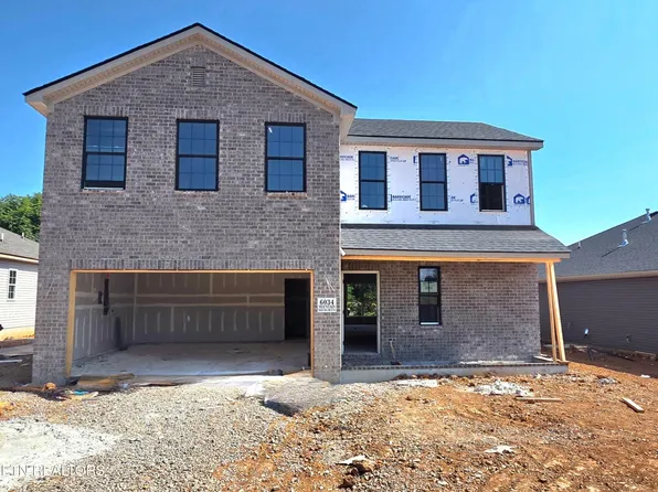 6034 Mountain Heights Ln, Corryton, TN 37721