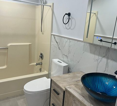 3rd image of 396 Harrison Ave APT 101