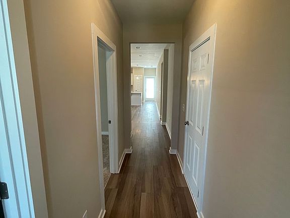 4th image of 65 River Birch Ln