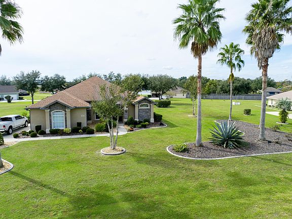 2nd image of 9908 SE 67th Avenue Road