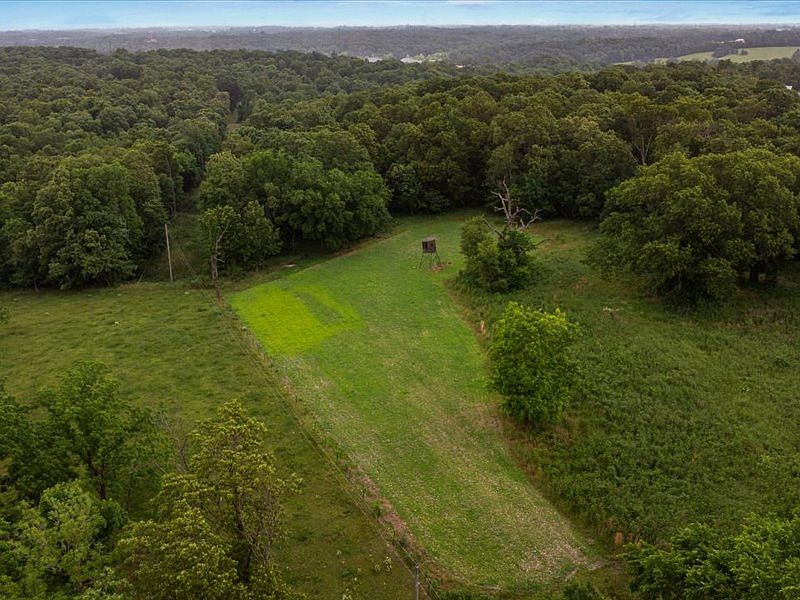 1st image of Buenning Ln