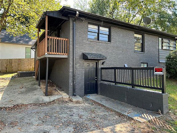 4th image of 1215 Westview Dr SW