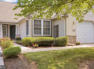 146 Hawthorne Ct, Wyomissing, PA