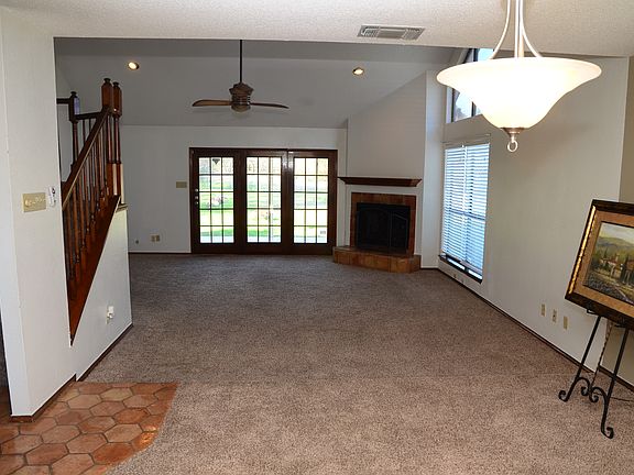 Family Room with Fireplace