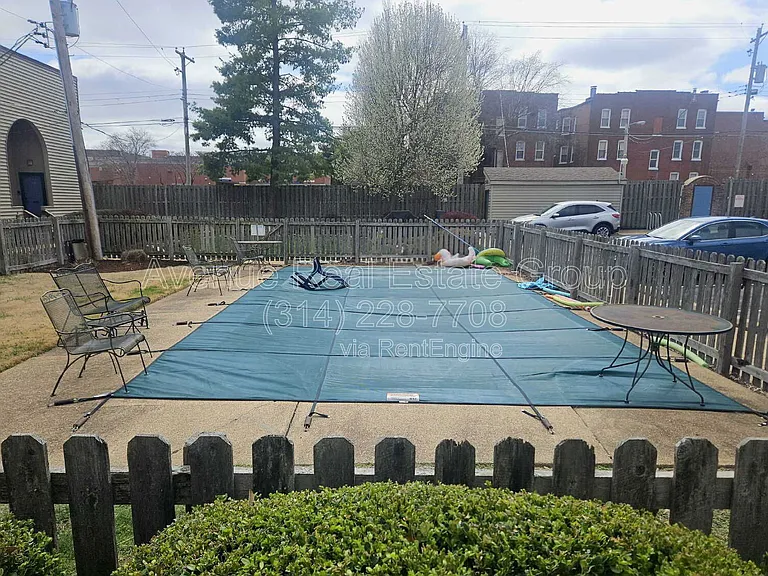 4322 Maryland Ave — Photo 26