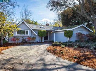 23 Lynch Ct, Moraga, CA 94556