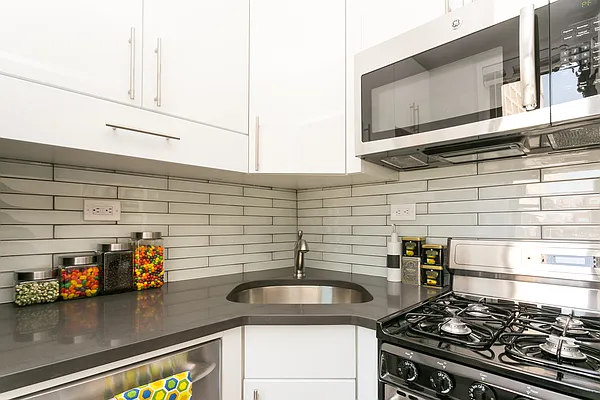 Rented by Compass | media 8