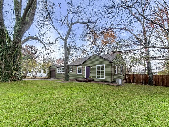 2nd image of 1202 Coarsey Dr