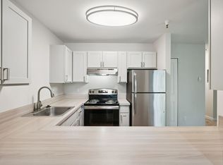 Miramonte Lodge, Portland, OR 97222