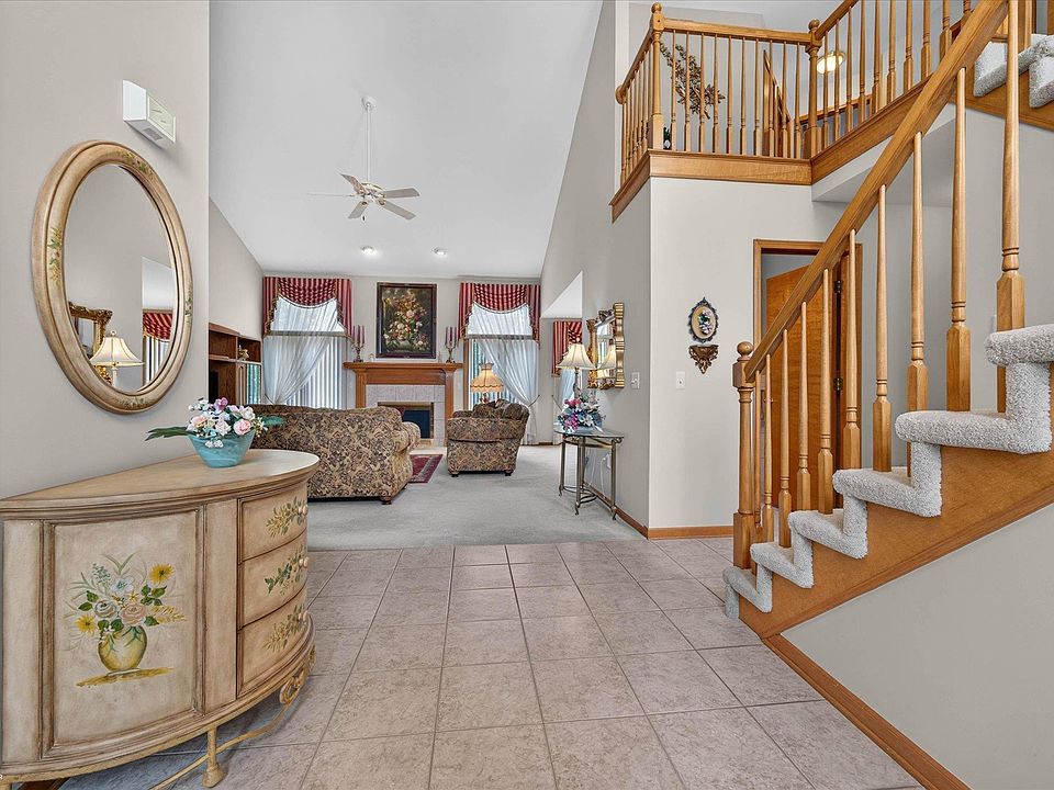 46640 Glen Pointe Dr, photo 14