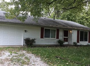 3312 York Dr, Champaign, IL 61821