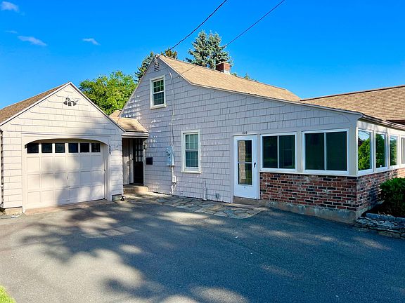 2nd image of 609 Hunting Hill Ave