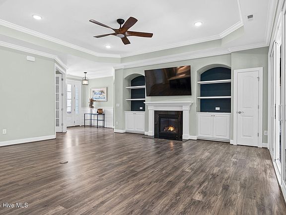 5th image of 3364 Stone Crab Court SW