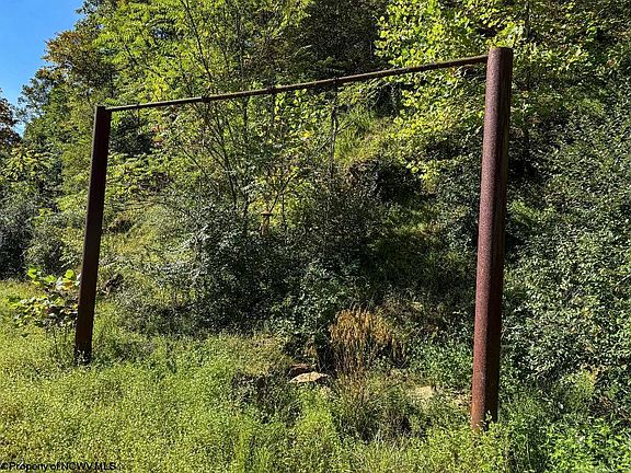 29th image of this home