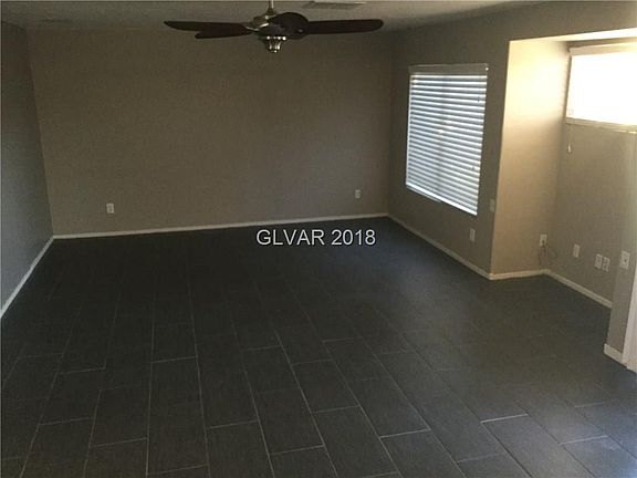 3rd image of 3729 Misty Falls St