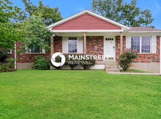 8204 Rochelle Rd, Louisville, KY 40228