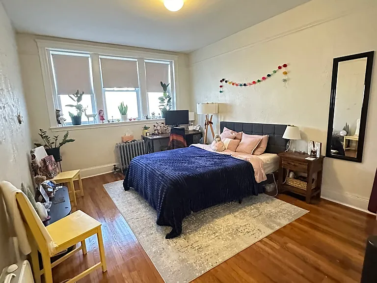 70 Chiswick Rd #1 — Photo 17