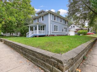 901 E Oregon St, Urbana, IL