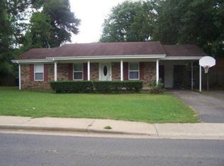 206 E Gum St, Russellville, AR 72802