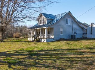 1305 Hovious Ridge Rd, Casey Creek, KY 42728