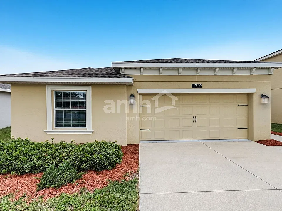 4349 Seven Canyons Dr