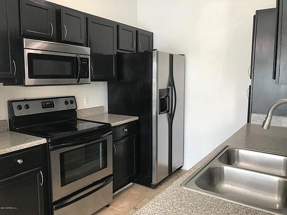 2nd image of 7800 Point Meadows Dr APT 1223
