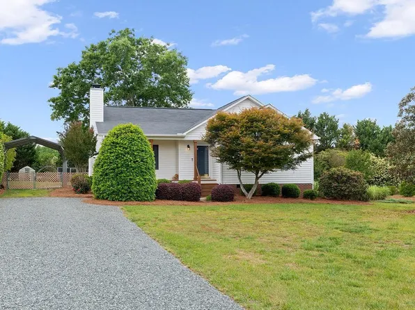 6512 Bridgemont Ln, Willow Spring, NC 27592