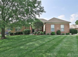 595 Heatherwoode Cir, Springboro, OH 45066