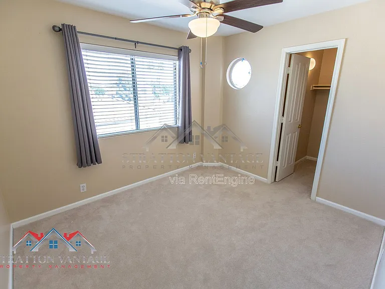 6152 W Irma Ln — Photo 43