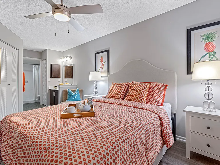 Centro at Davie Apartments — Photo 29
